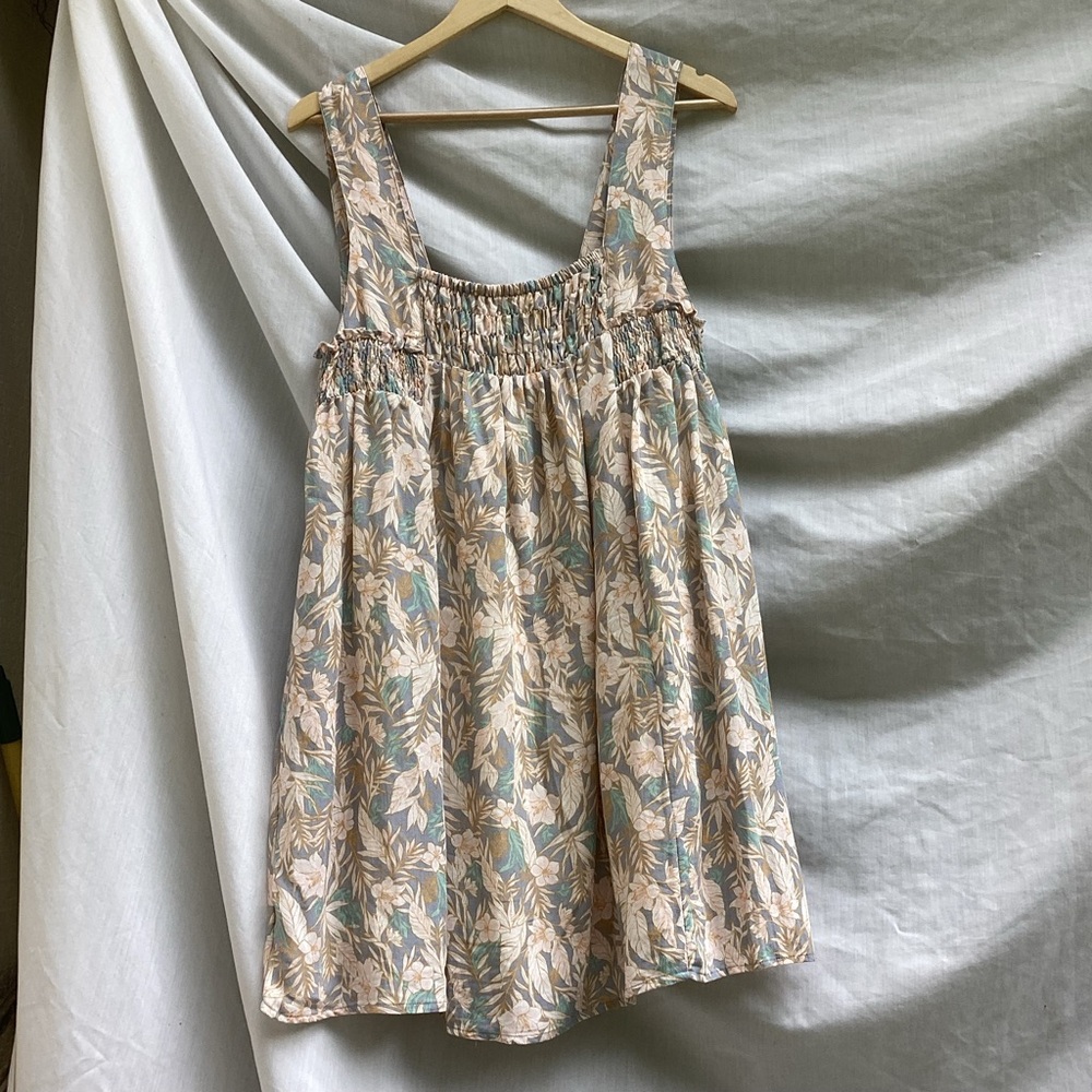 ILLA ILLA Multicolor Smocked floral mini Dress, size small